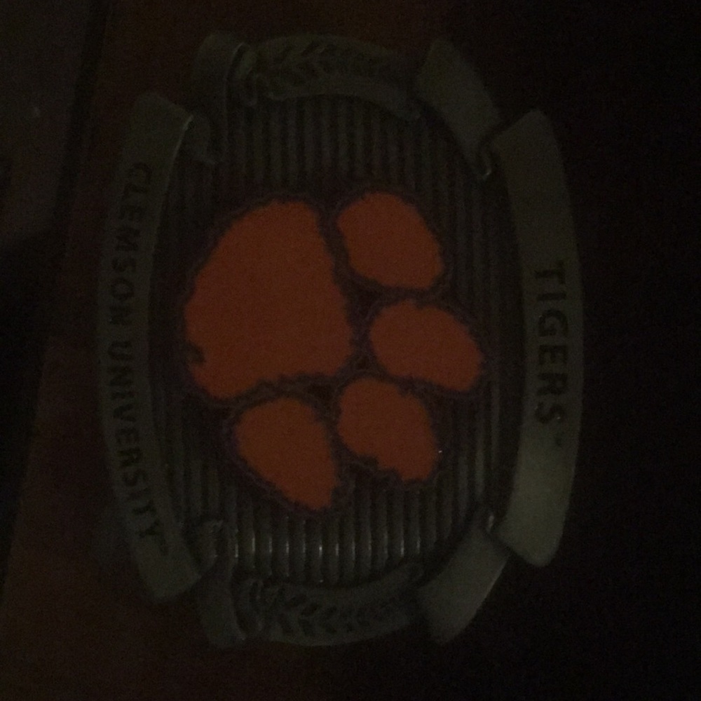Belt buckle
